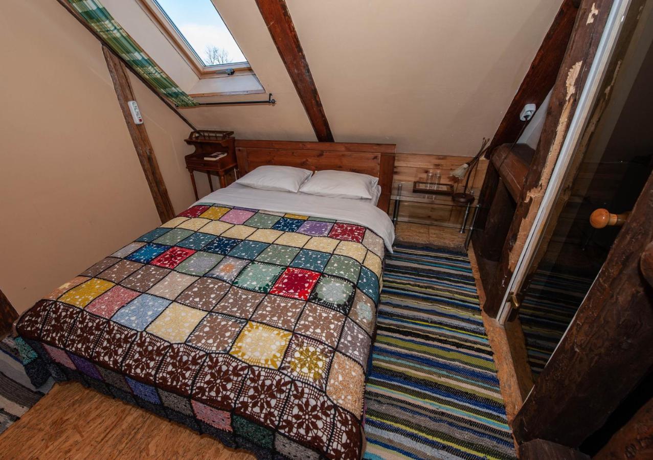 Balta Maja Hotell Pilsrundāle Eksteriør bilde